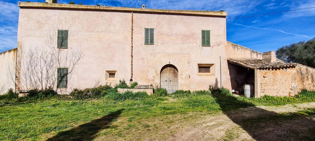 Country House in Sineu, Balearic Islands, Spain 2 - 16410878