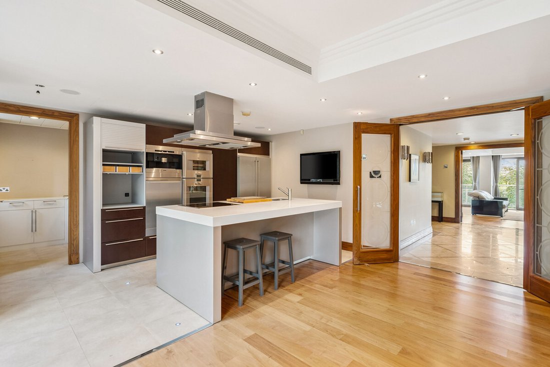 Apartment in Sunninghill, England 5 - 16411254