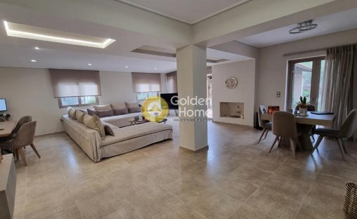 House in Keratea, Attica, Greece 1