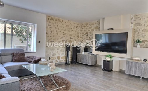 Castle for Sale in Istres, Provence-Alpes-Côte d'Azur, France