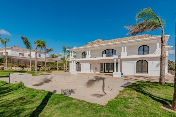 Villa in Sotogrande, San Roque, Andalusia 3 - 16413573