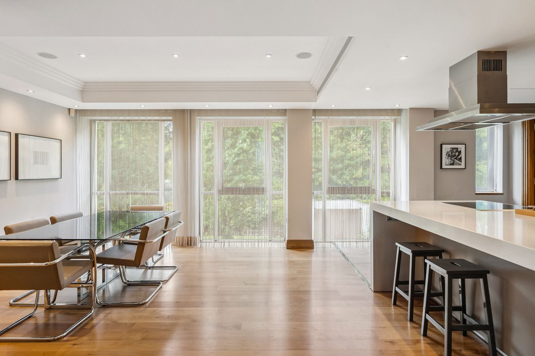 Apartment in Sunninghill, England 2 - 16411254
