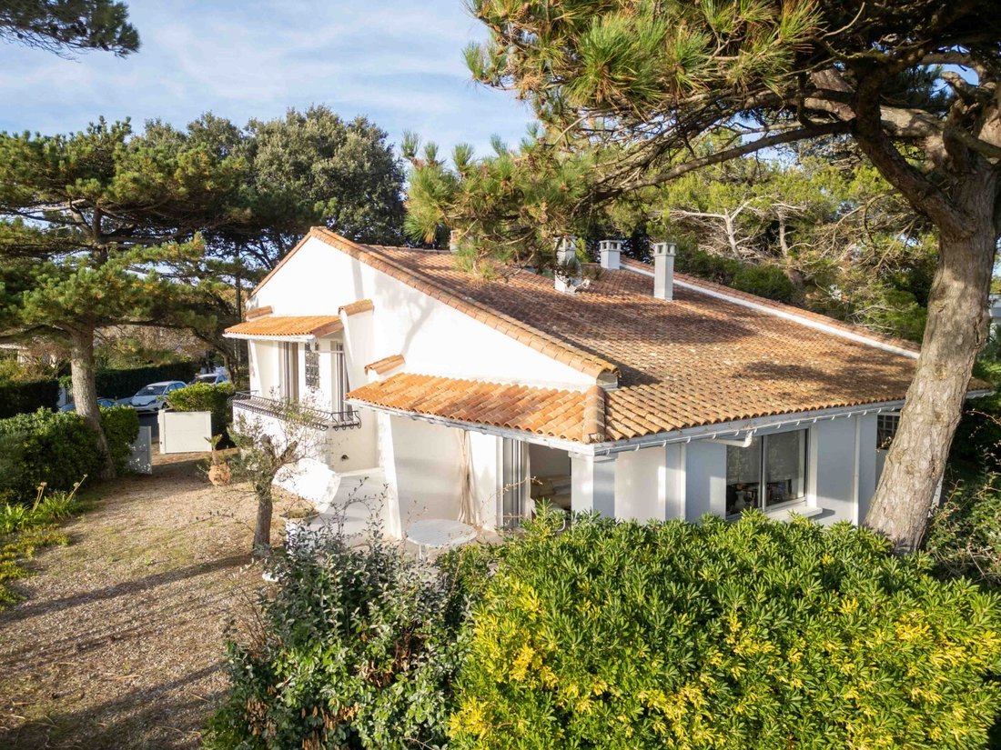 Villa in Le Fief-La Garenne, Royan, France 2 - 16126277