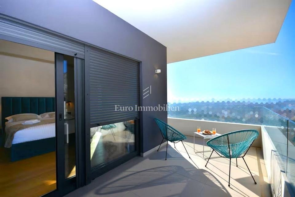 House in Lucac-Manus, Split, Split-Dalmatia County 2 - 16411487
