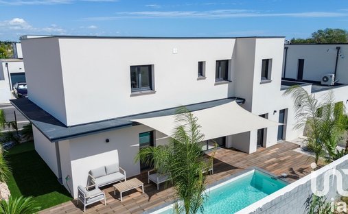 House in Peripherie, Serignan, France 1