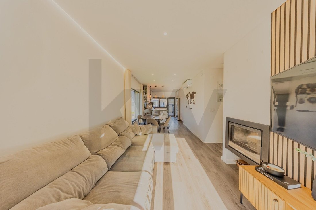 Townhouse in Sao Domingos de Rana, Lisbon, Portugal 3 - 16413019