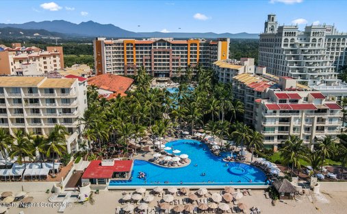 Condo in Flamingos, Nayarit, Mexico 1