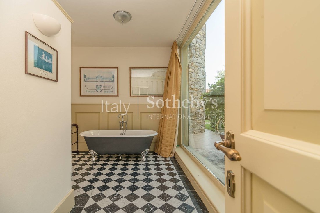 House in Besozzo, Lombardy, Italy 5 - 16414816