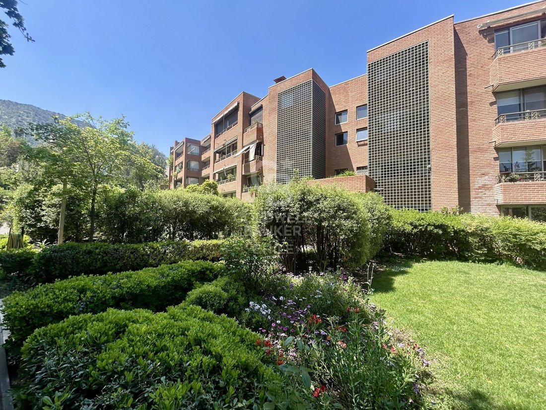 Apartment in Vitacura, Santiago Metropolitan Region, Chile 2 - 16414887
