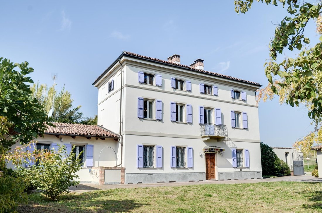 House in Castagnole Monferrato, Piedmont, Italy 4 - 16414888