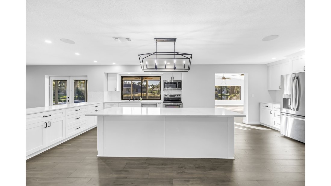 House in Seminole, Florida, United States 5 - 16138425