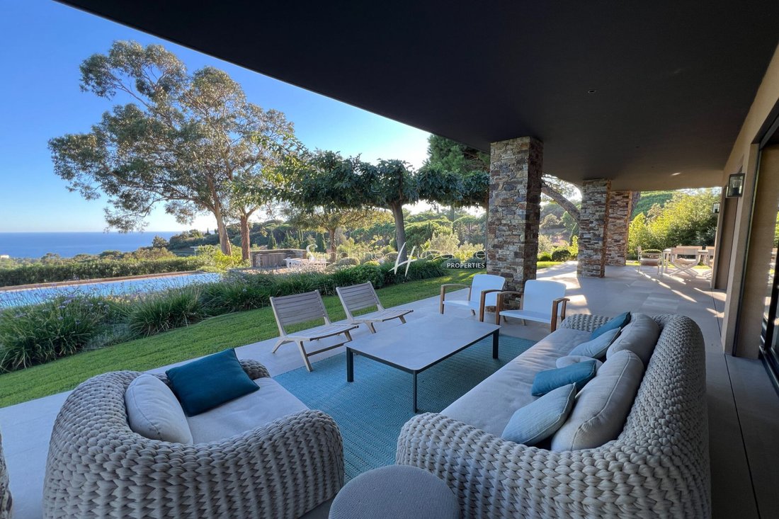 Villa in La Croix-Valmer, Provence-Alpes-Côte d'Azur, France 5 - 16459367