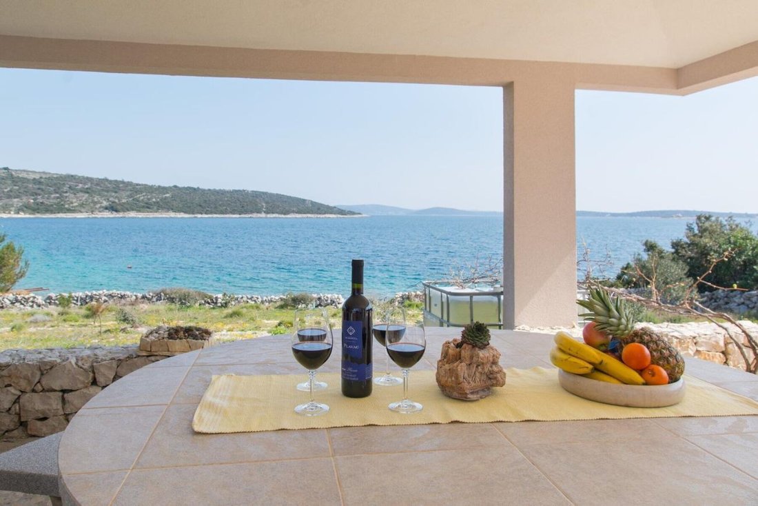 Villa in Sevid, Split-Dalmatia County, Croatia 2 - 16418063