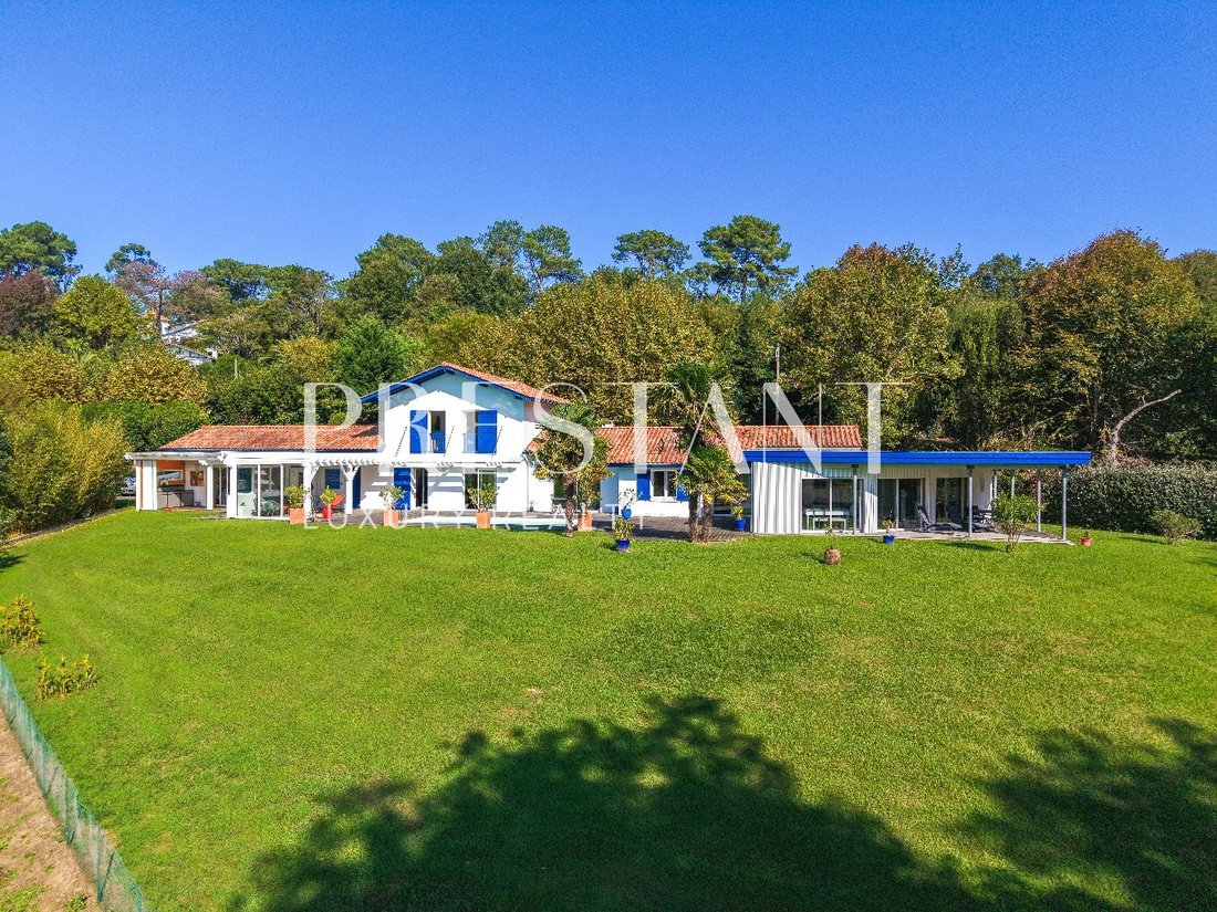 House in Bidart, Nouvelle-Aquitaine, France 1 - 16457076