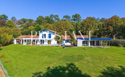 House in Bidart, Nouvelle-Aquitaine, France 1