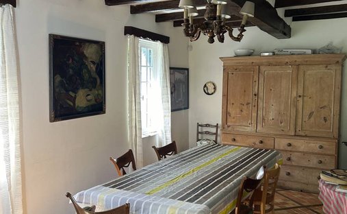 Castle for Sale in Veules-les-Roses, Normandy, France