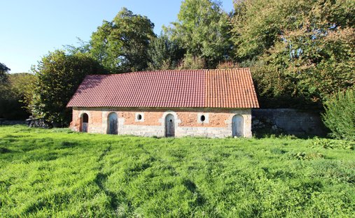 Castle for Sale in Veules-les-Roses, Normandy, France