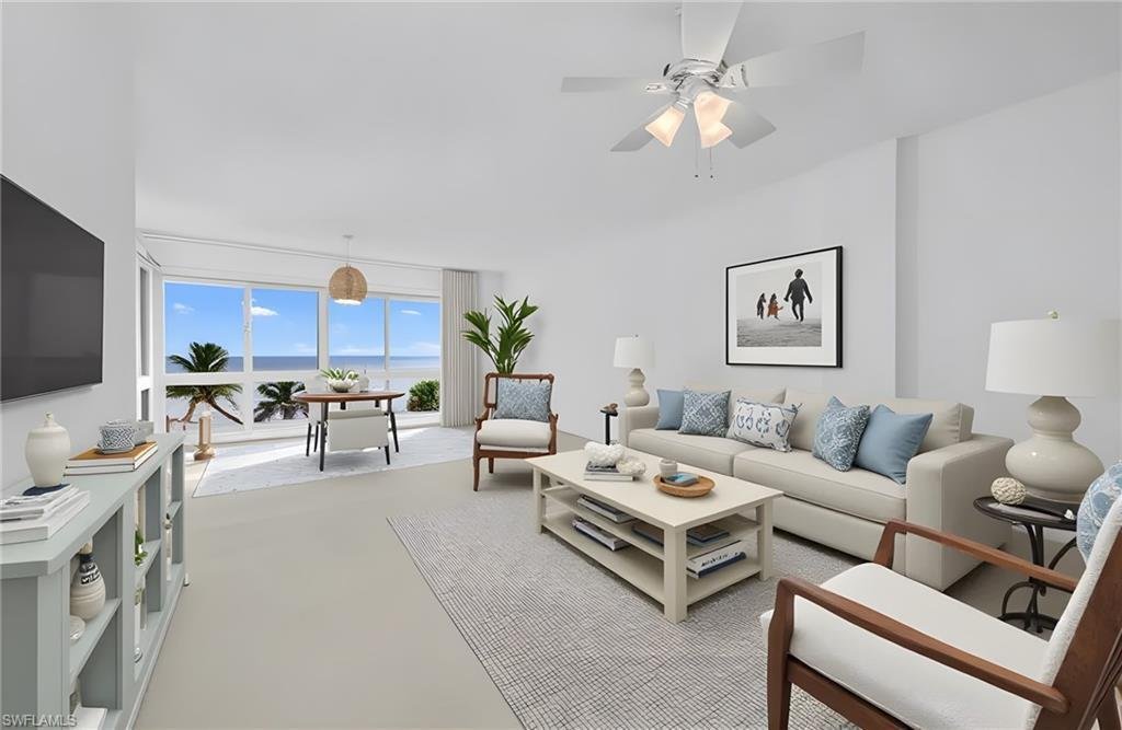 Co Op in Naples, Florida, United States 3 - 16419504
