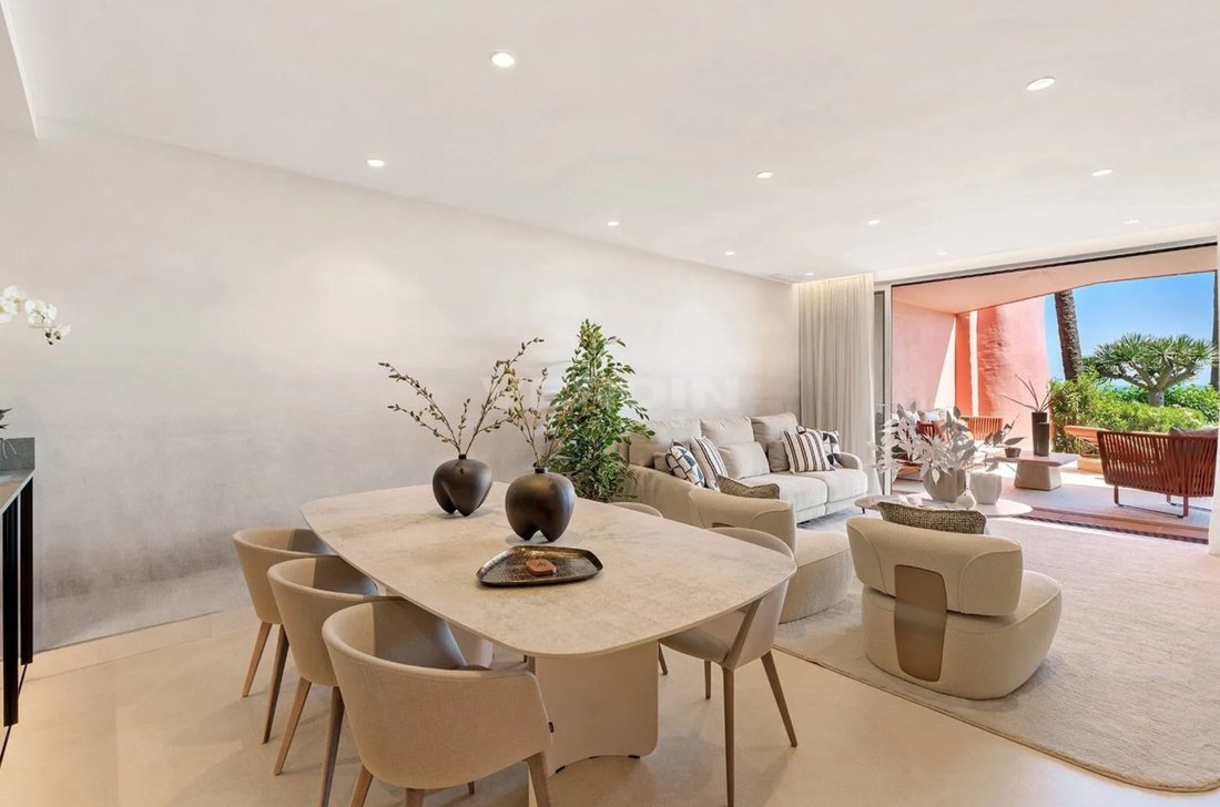 Apartment in Gualdalmansa, Estepona, Andalusia 3 - 16419008