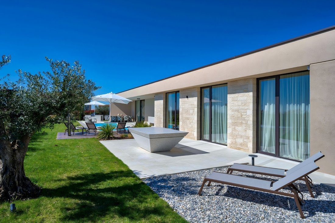 Villa in Porec, Istria County, Croatia 2 - 16458811