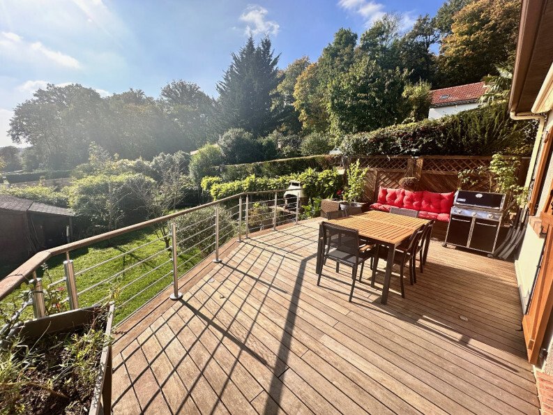 House in Bas Buc, Buc, France 2 - 16417604