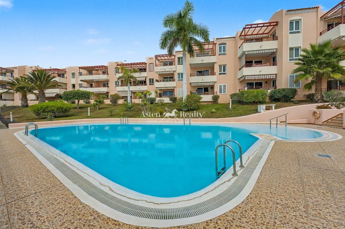Apartment in Costa Adeje, Adeje, Canary Islands 2 - 16415596