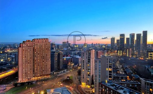 Penthouse in Burgfeld, Manchester, England 1