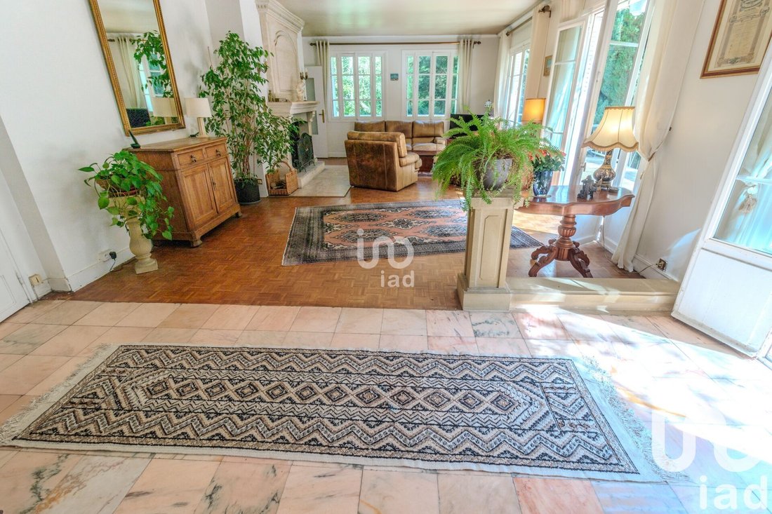 House in Ouest, Lamorlaye, France 2 - 16459146