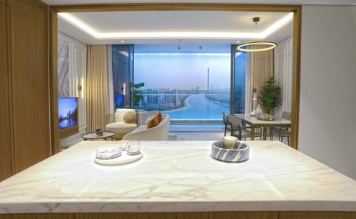 Apartment in MBR- Al Merkad, Dubai, United Arab Emirates 1