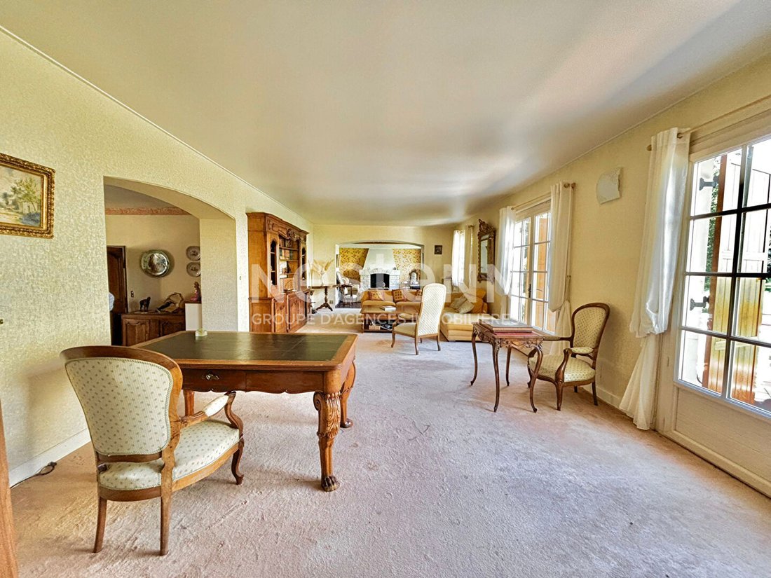 House in Vauhallan, Ile-de-France, France 4 - 12254753