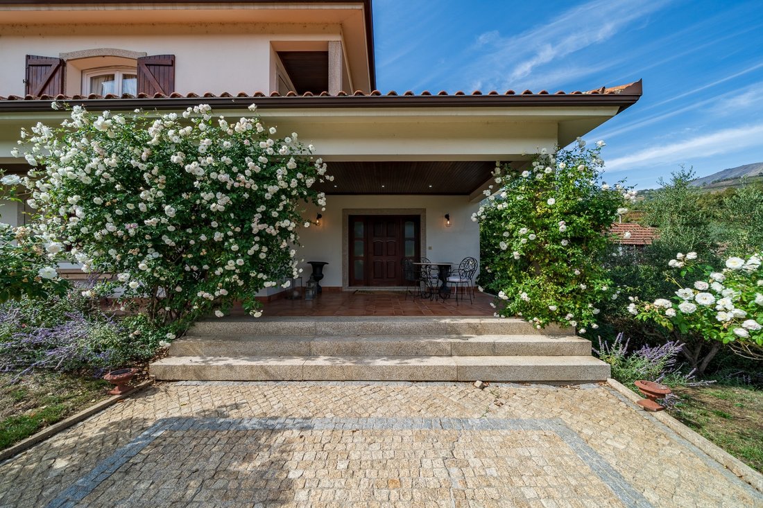 House in Sedielos, Vila Real District, Portugal 2 - 16418435