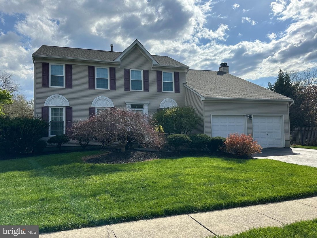 House in Robbinsville Township, New Jersey, United States 1 - 16415925