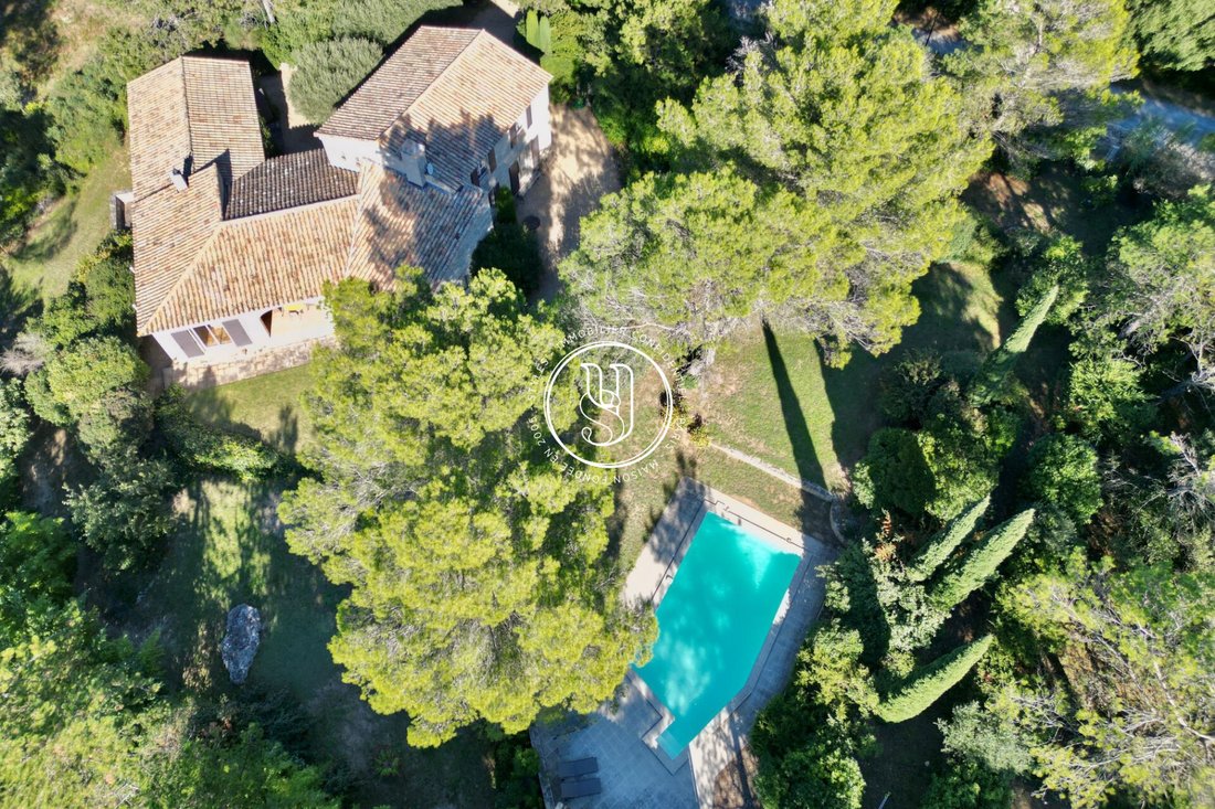 Villa in Uzès, Occitania, France 2 - 16415941