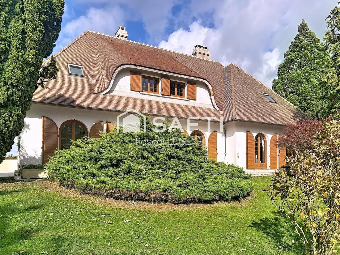House in Bourg et Hameaux Rive Droite, Villeneuve-sur-Yonne, France 1 - 16416545