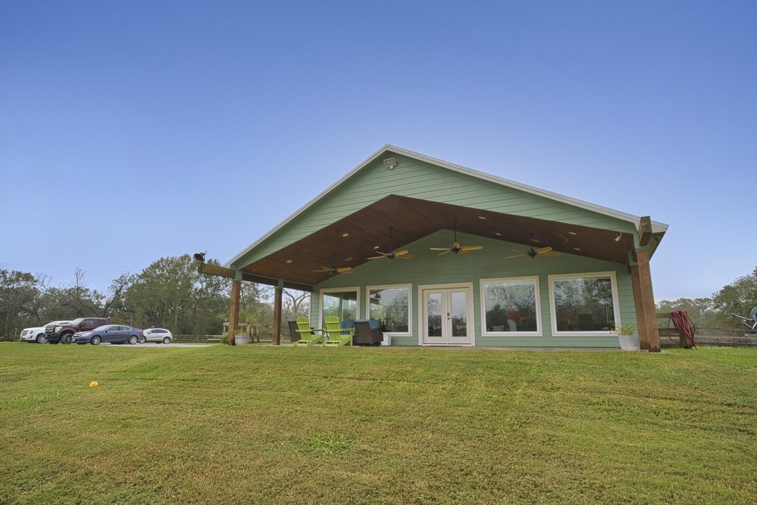 Wild Peach Village, Texas, United States 4 - 16416637