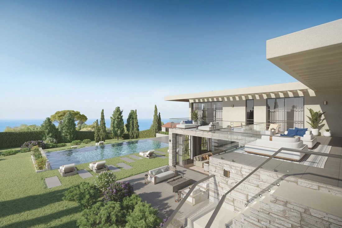 Villa in La Maure-Super Cannes, Vallauris, France 1 - 16415236