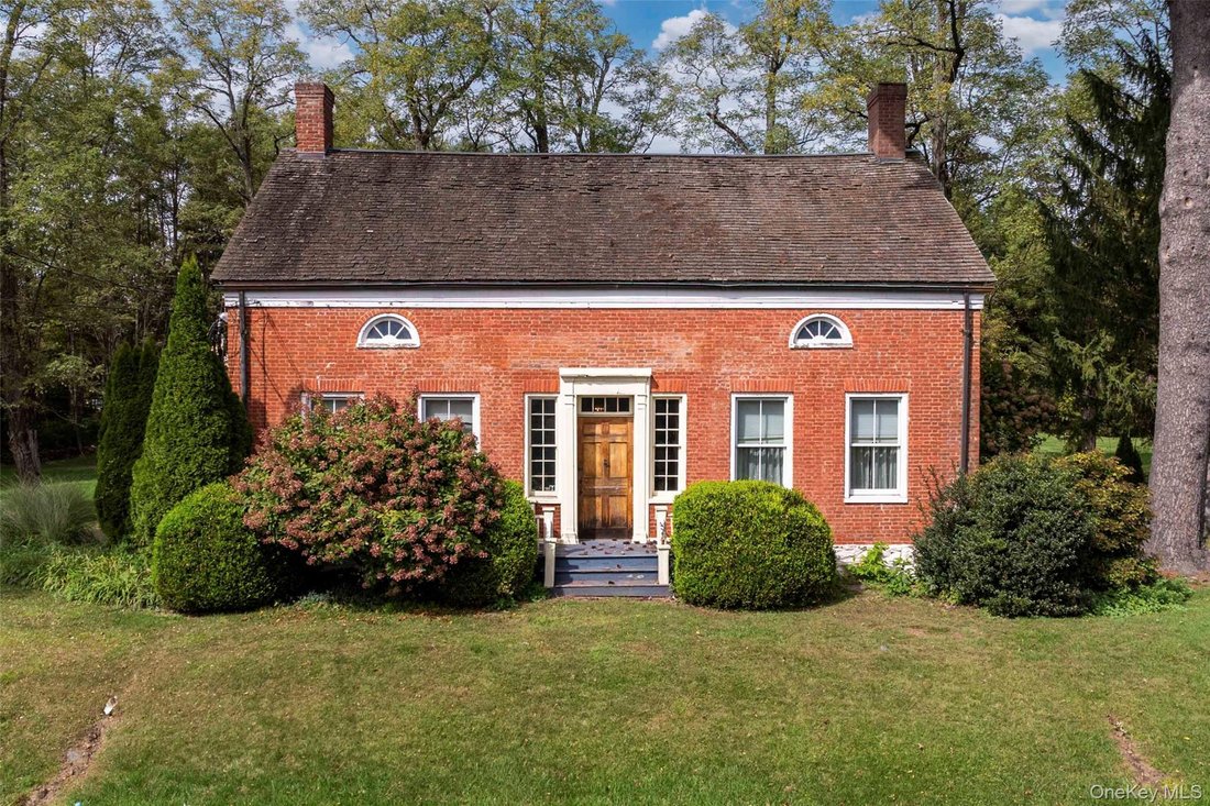 House in Accord, New York, United States 1 - 16415031