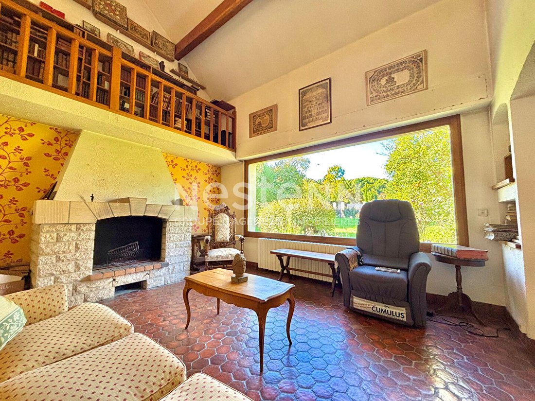 House in Vauhallan, Ile-de-France, France 5 - 12254753