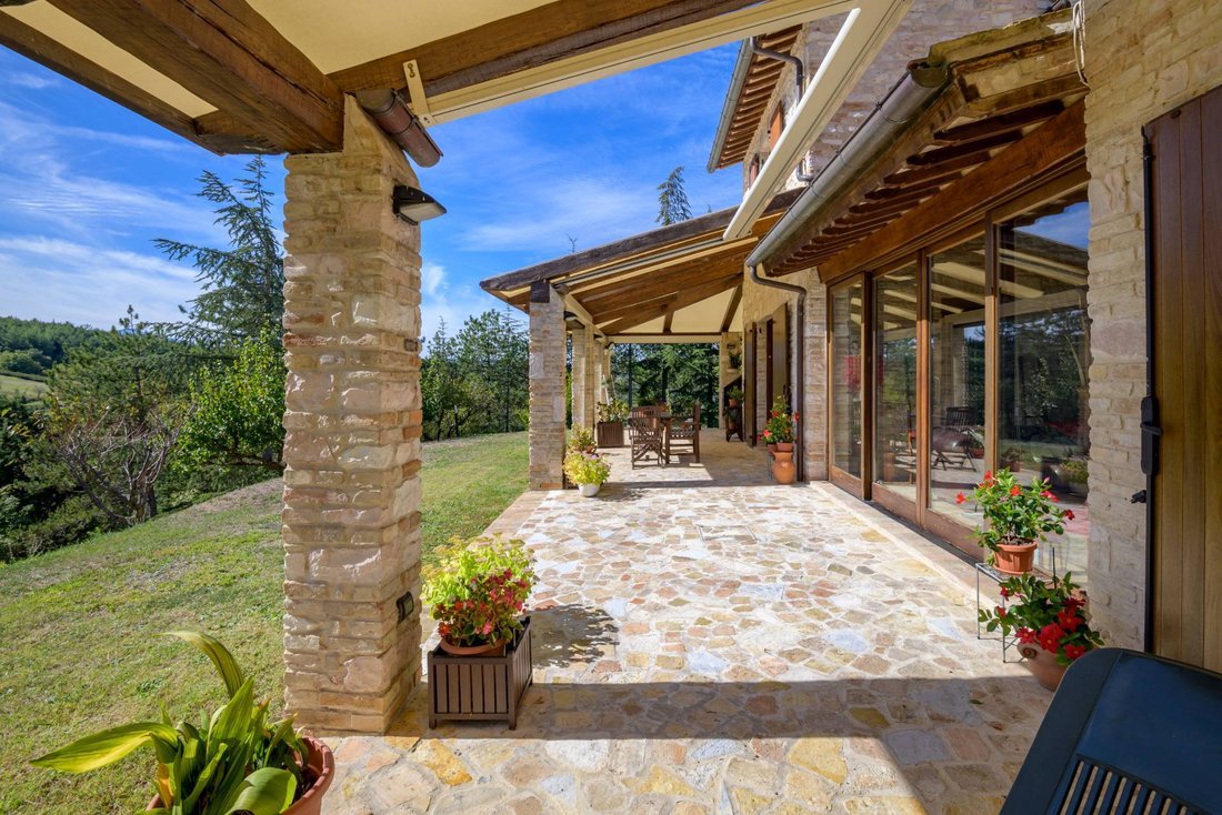Country House in Fermignano, Marche, Italy 5 - 16417922