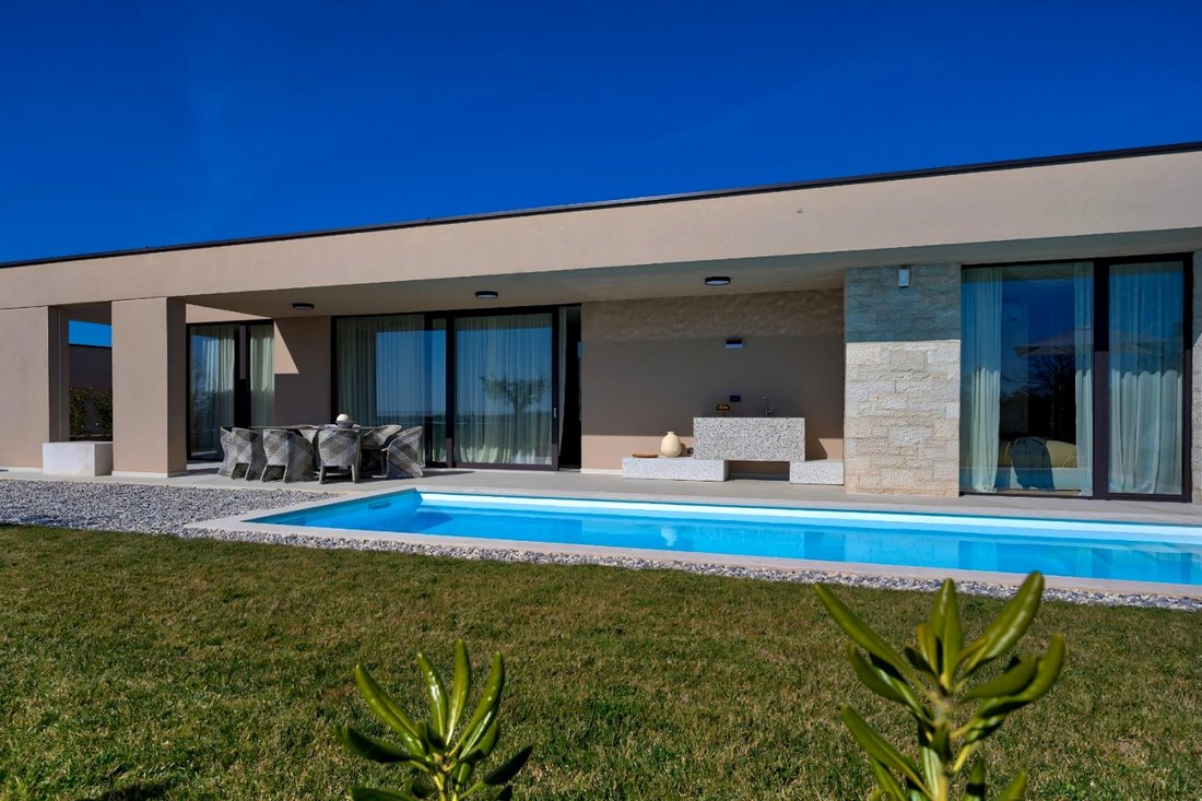 Villa in Porec, Istria County, Croatia 5 - 16458822