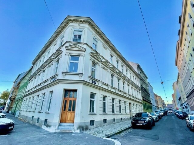 Vienna, Wien, Austria 3 - 16421715