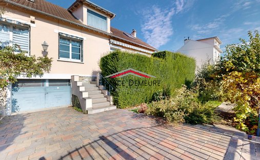 House in Ancien Centre Ville, Ermont, France 1