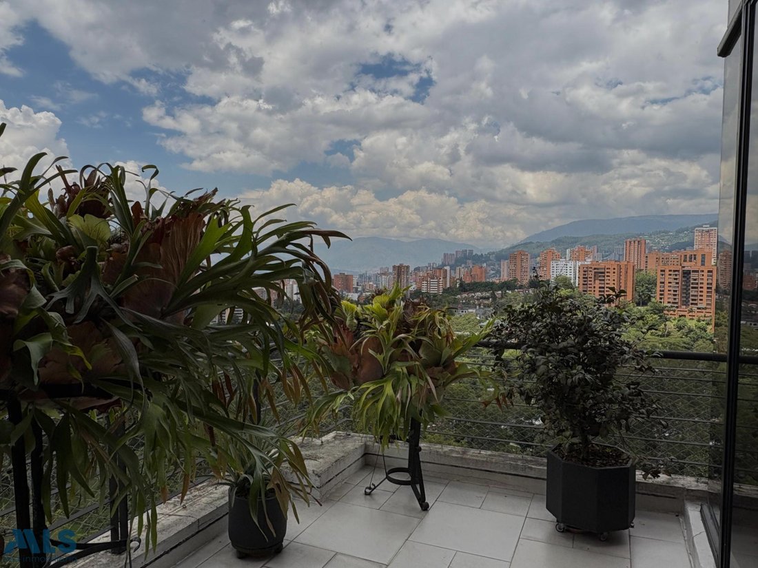 Apartment in Medellín, Antioquia, Colombia 5 - 16415938