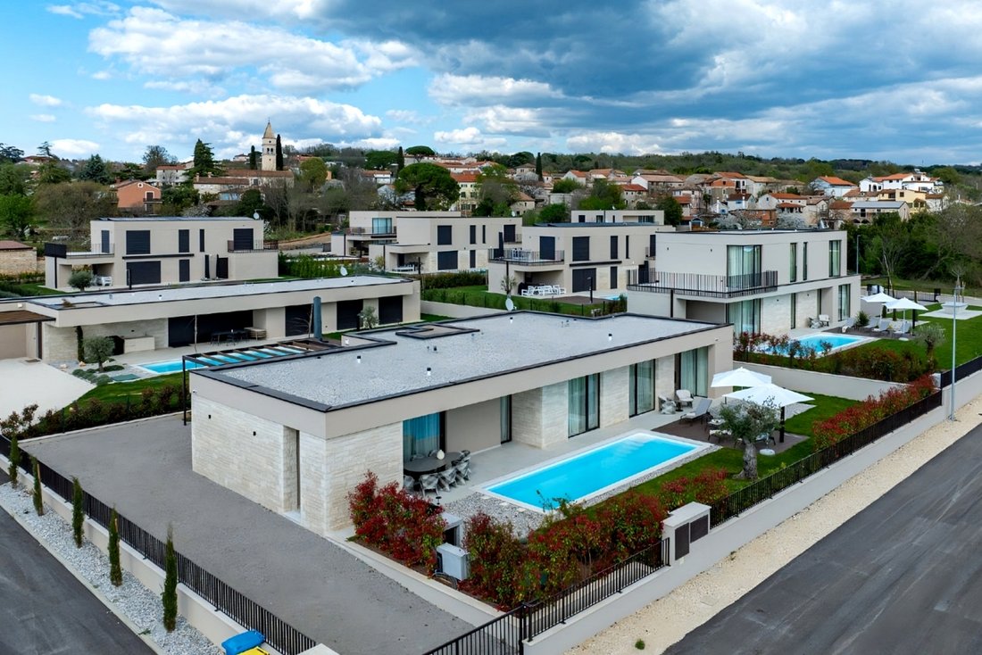 Villa in Porec, Istria County, Croatia 1 - 16458820