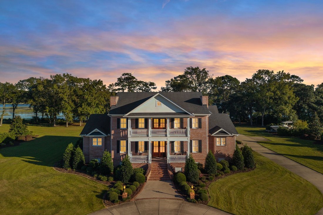 House in Wadmalaw Island, South Carolina, United States 1 - 16415082