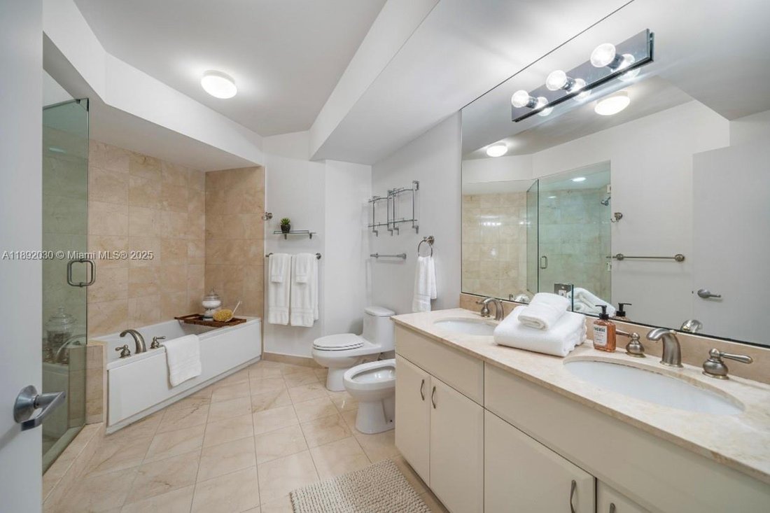 Apartment in Miami Beach, Florida, United States 4 - 16419013