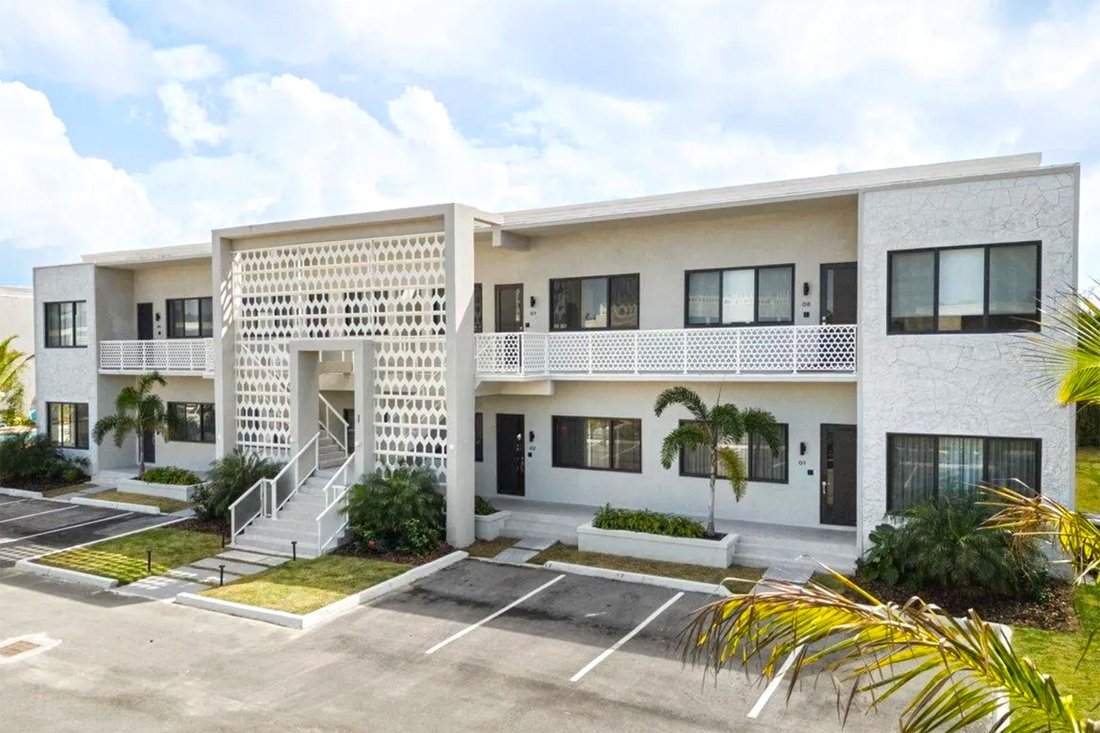 Apartment in Nassau, New Providence, The Bahamas 2 - 16457521