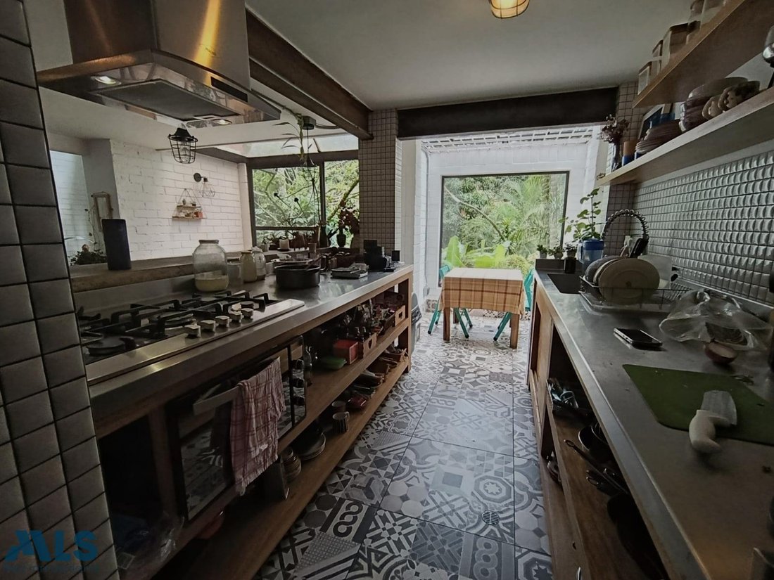 House in Medellín, Antioquia, Colombia 5 - 16415940