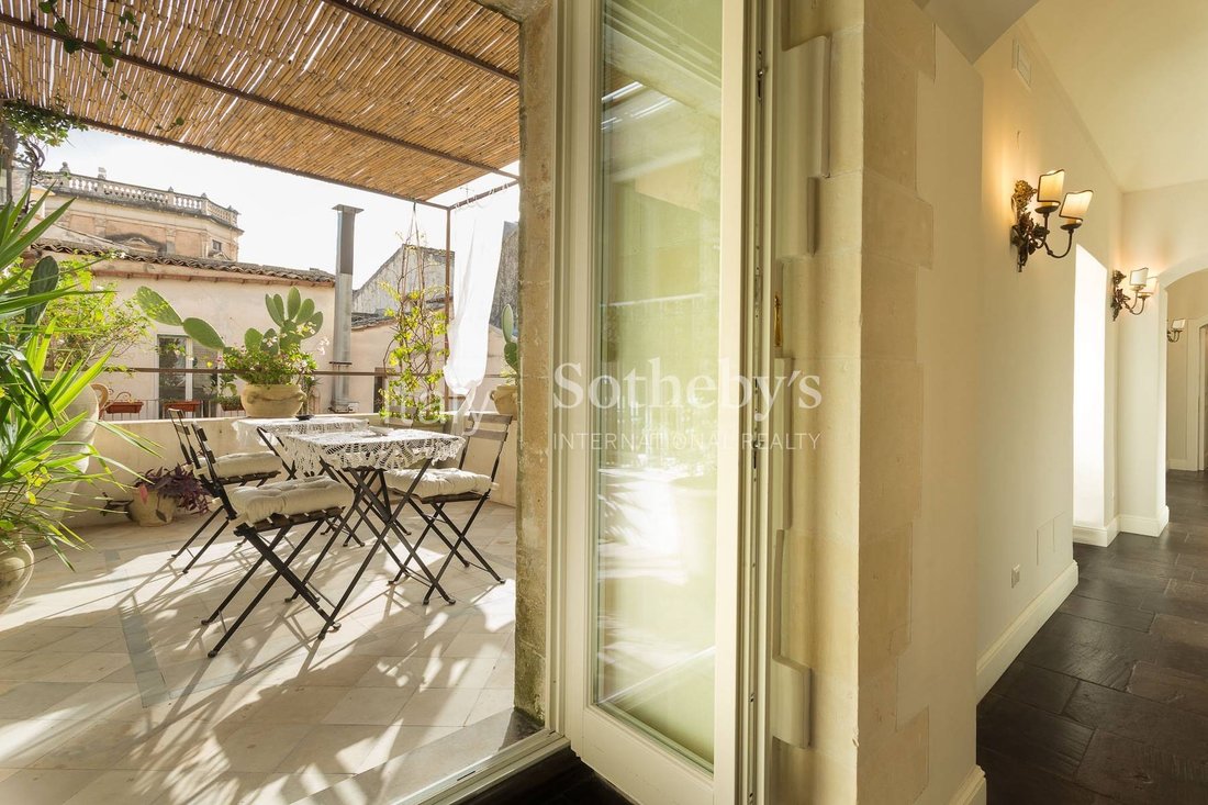 Apartment in Center, Noto, Sicily 4 - 16420570