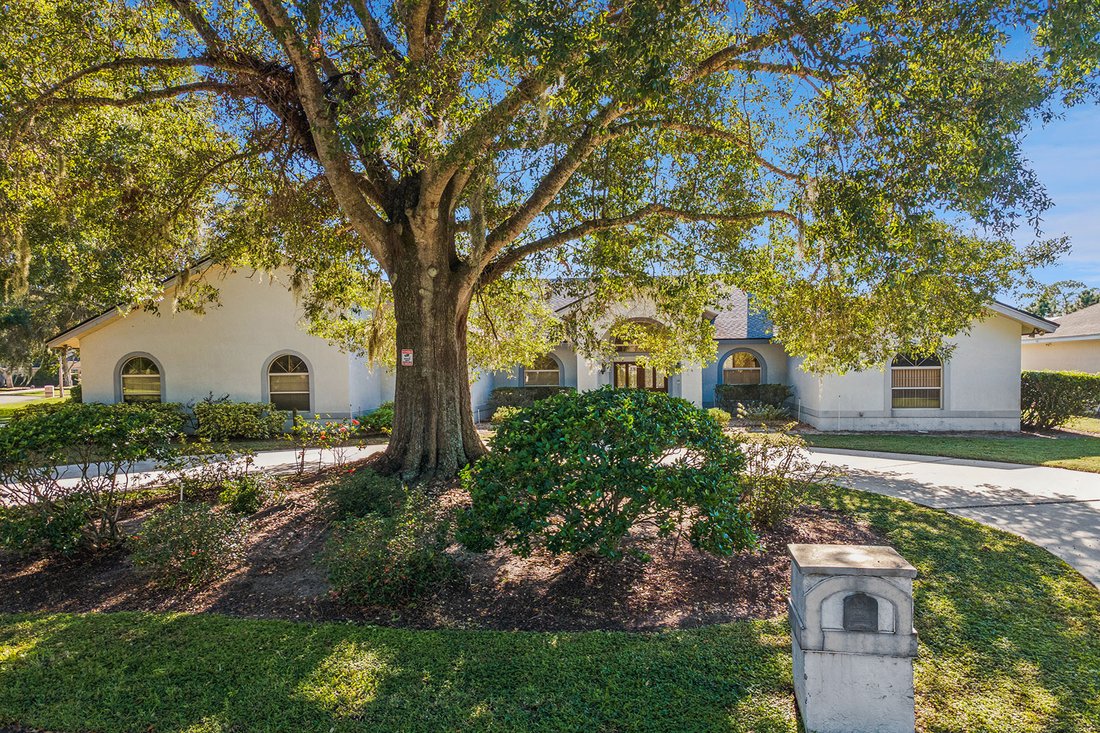 House in Cypress Gardens, Florida, United States 2 - 16414993
